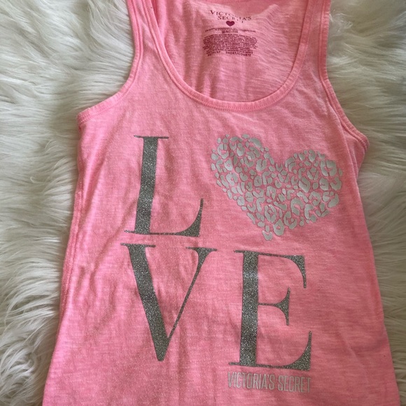 PINK Victoria's Secret Tops - Victoria Secret Pink Love tank top